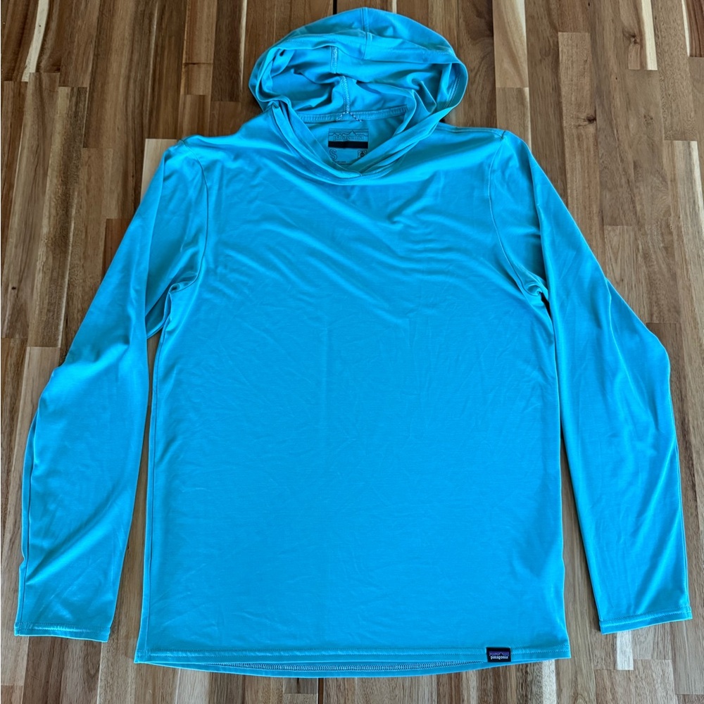Men’s Patagonia long sleeve sun shirt